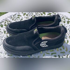 Cariuma Black Slip-On Suede Loafers with White Leaf Logo